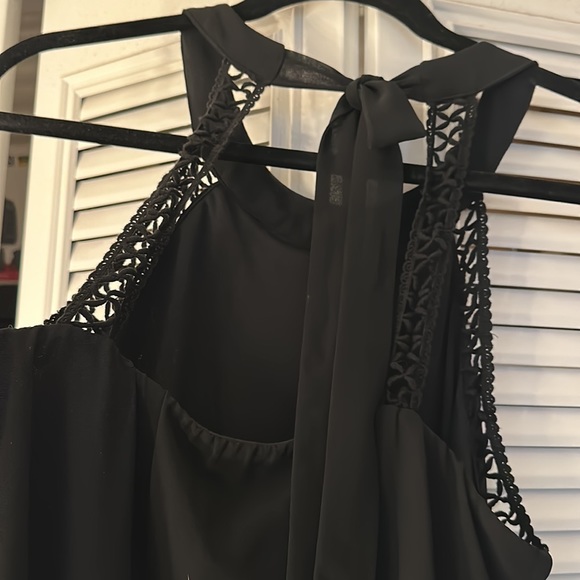 Women’s halter top - Picture 3 of 5